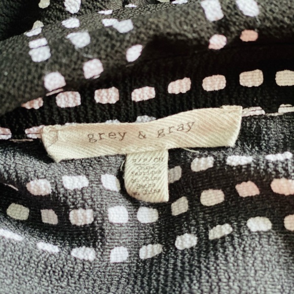 Grey & Gray Long Sleeve Blouse - Picture 3 of 7